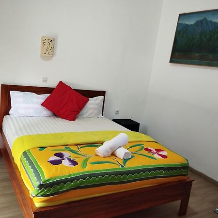 Tunjung Guest House Lovina Beach Buleleng  Bagian luar foto