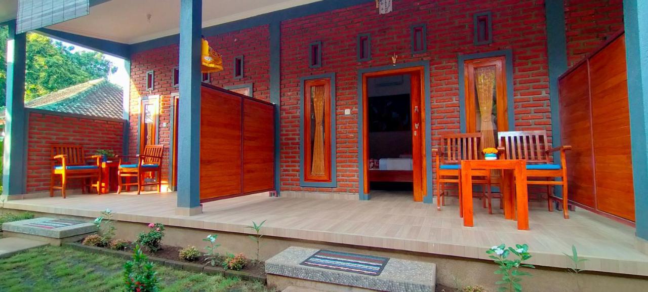 Tunjung Guest House Lovina Beach Buleleng  Bagian luar foto