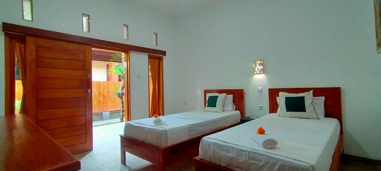 Tunjung Guest House Lovina Beach Buleleng  Bagian luar foto