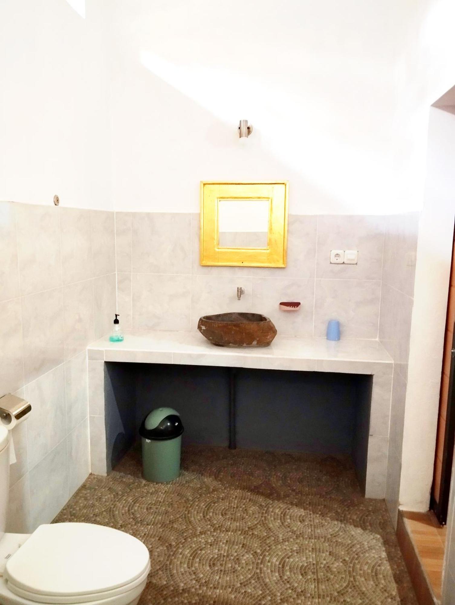 Tunjung Guest House Lovina Beach Buleleng  Bagian luar foto